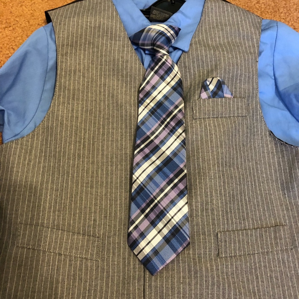 Dockers 4-piece Formal Suit Vest Set Blue/Black Boys Size 6 - Picture 2 of 6